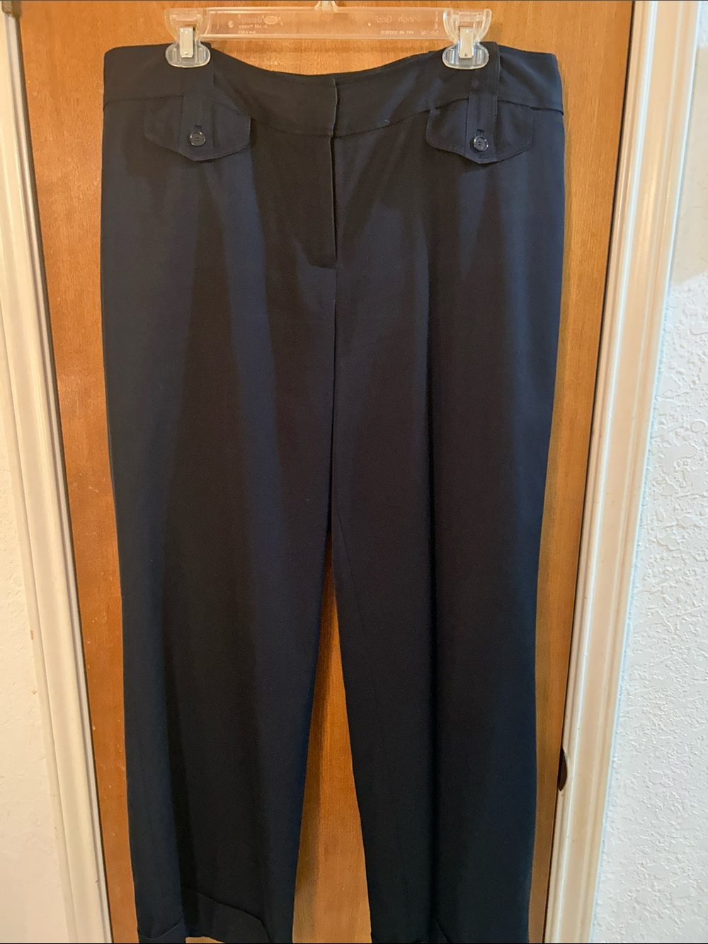 Classic Navy Wide-Leg Women’s Pants. Ann Taylor. Great shape 14